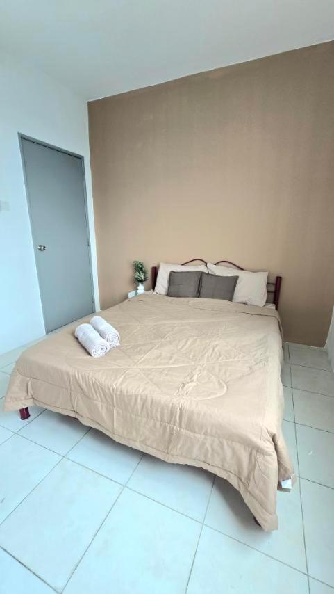 Ike Village Homestay Near With Uitm Kota Samarahan Exteriér fotografie